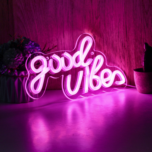 Neon led good vibes rose femme Look tendance et rétro -Luminogreen